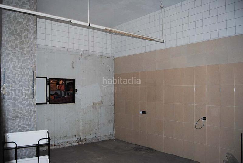 Foto 4e249ccb-41e3-46b2-98c9-ee8f86591c5f. Local comercial en travesía pico de ori 5 en Milagrosa Pamplona / Iruña