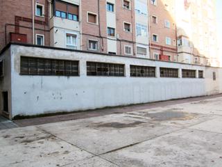 Local Comercial a Calle monte alaitz 3. Oportunidad para hacer loft 300 metros disponibles con tres fafc
