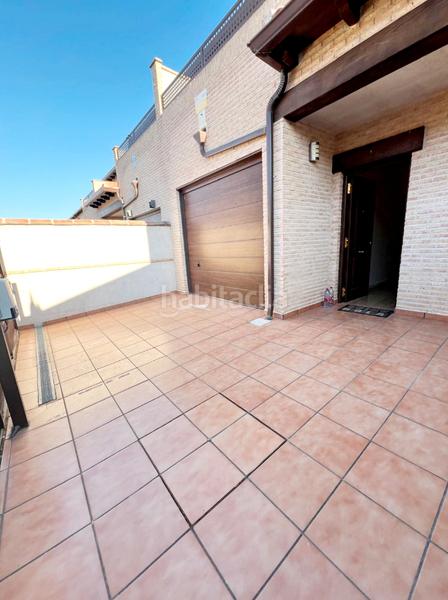 Foto 1f9768dd-2ec4-4e92-83cc-2d25938fc1bd. Reihenhaus in calle países bajos 43 in Yuncos