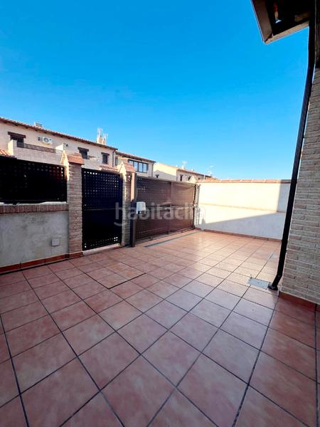 Foto 7b4a0c3e-7a61-4615-8d05-9c9a64ba22b0. Reihenhaus in calle países bajos 43 in Yuncos