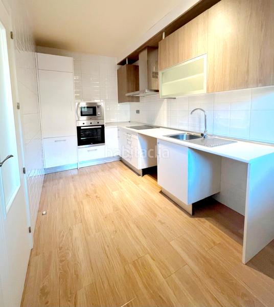 Foto ce0edd48-935f-417a-8fb2-5322de7791f2. Reihenhaus in calle países bajos 43 in Yuncos