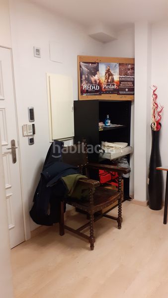 Foto b5476f6f-53d3-4feb-96d3-9d765b9acc30. Local comercial a Alfonso Zaragoza