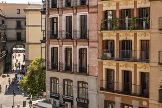 Edificio en Sol. Edificio plaza mayor ( madrid )