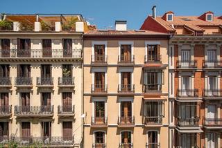 Édifice à Alfonso. Edificio próximo plaza del pilar zaragoza
