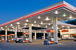 Terrain industriel à Avenida Cataluña. Venta gasolinera autovía