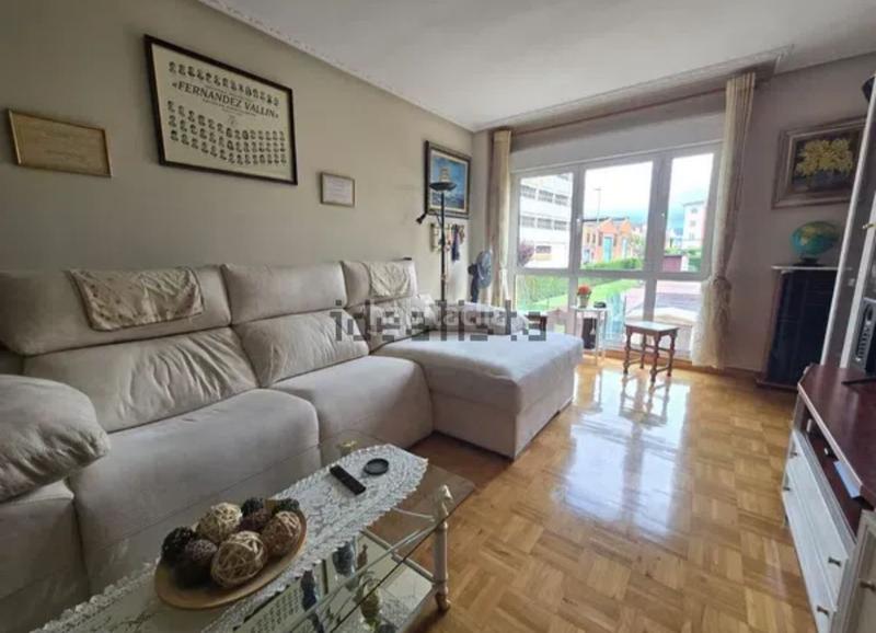 Foto 9820105a-45ad-4a87-97fd-f5cc38b8a73d. Appartement avec chauffage parking dans La Calzada Gijón