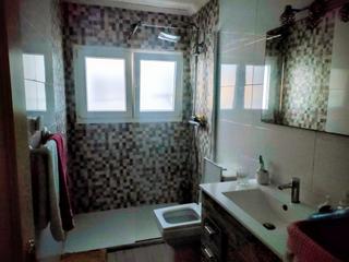 Miete Etagenwohnung  Ezcurdia. Piso en alquiler en centro  playa, 2 dormitorios.