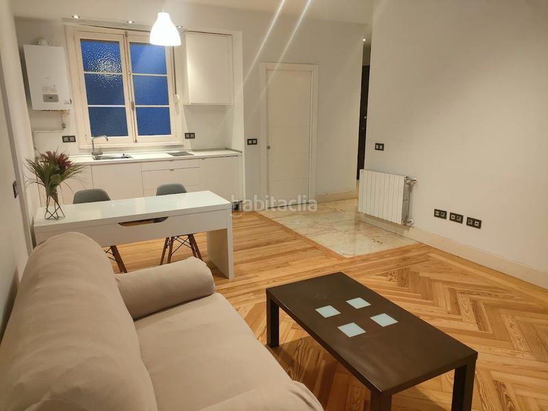 Foto af975ebb-40c6-4ed4-a232-499255e9ac02. Alquiler piso  en alquiler en Centro playa, 1 dormitorio. en Gijón