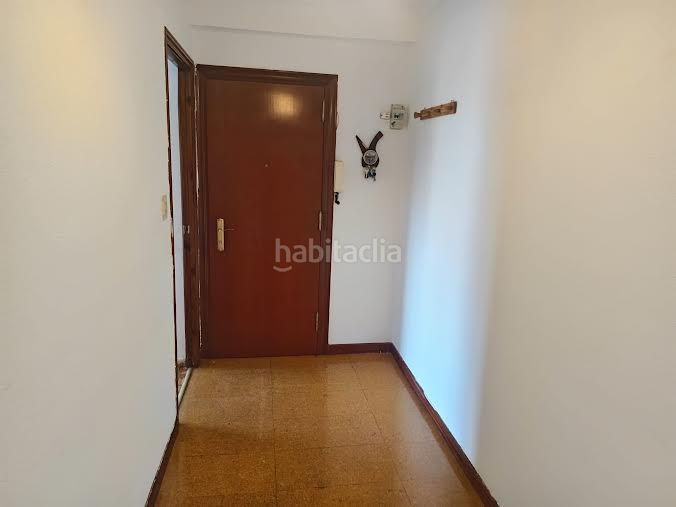Foto c2099c4e-3979-4abb-b772-f810320534a7. Pis amb calefacció a Laviada Gijón