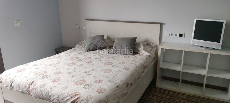 Foto 3d1c2798-cc59-42ac-aa2e-c4ab0aed2ce9. Xalet amb calefacció aparcament a Cabueñes Gijón