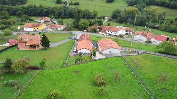 Foto 7648ceaf-c975-4882-b3e2-4d0799177d51. Terreny residencial a Regueras (Las)
