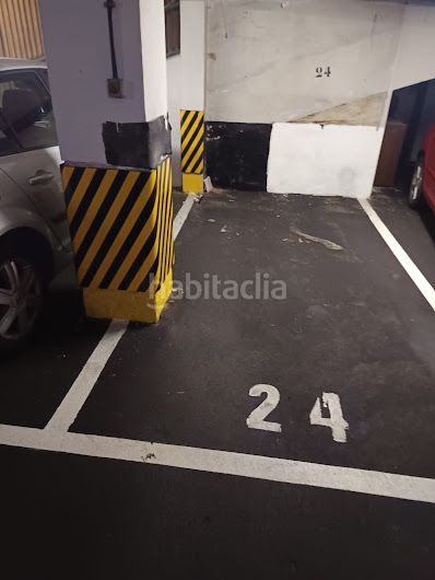 Foto c41aad7c-6495-417b-8ad7-aca62f3275c0. Affitto posto auto in Centro Gijón
