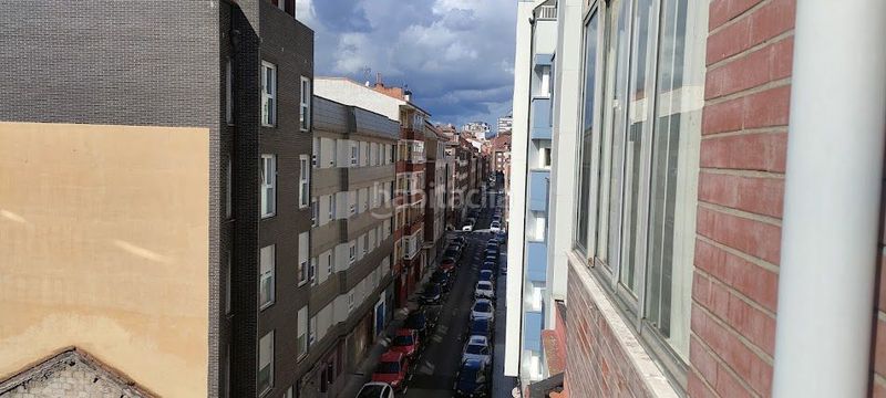 Foto 92a419db-f92b-4c8e-bec9-f3eeaafabebb. Pis amb calefacció a El Natahoyo Gijón