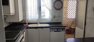 Etagenwohnung  Manuel llaneza. Piso en venta en centro, 3 dormitorios.
