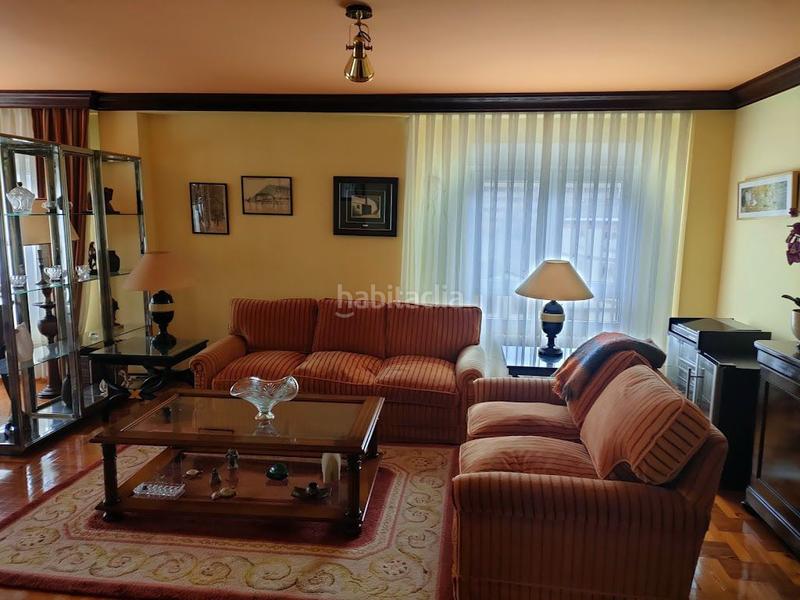 Foto d927aaca-8e4a-4aea-b516-ede4cf12a87a. Pis amb calefacció aparcament a El Bibio - Parque Gijón