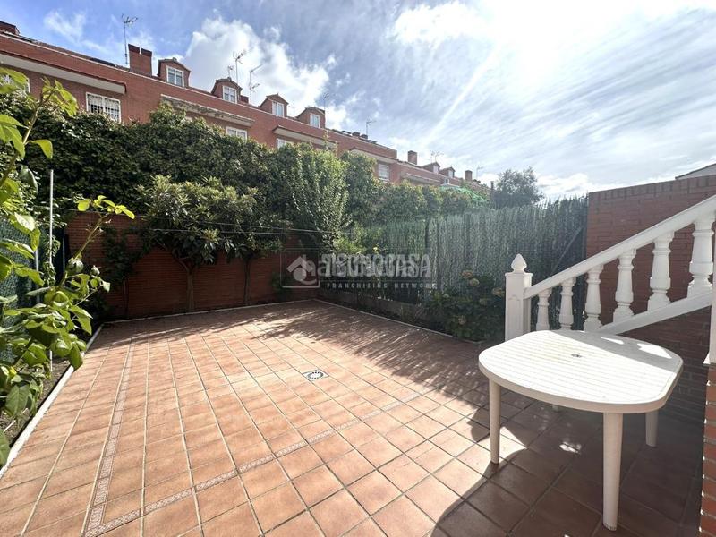 Foto 89ff01d9-b3d1-4a5c-8ed5-baf54d532516. Casa pareada casa en venta en Norte-Universidad Móstoles