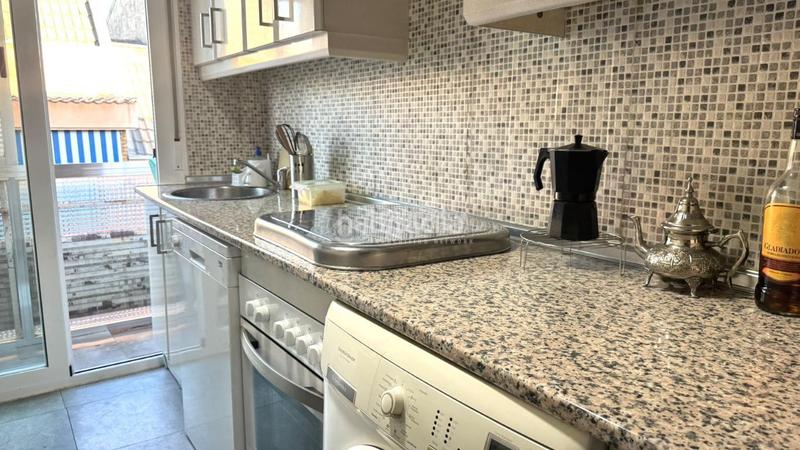 Foto 294965d0-64c3-4623-8e19-d03b63255c0f. Etagenwohnung mit heizung in Buena Vista Madrid