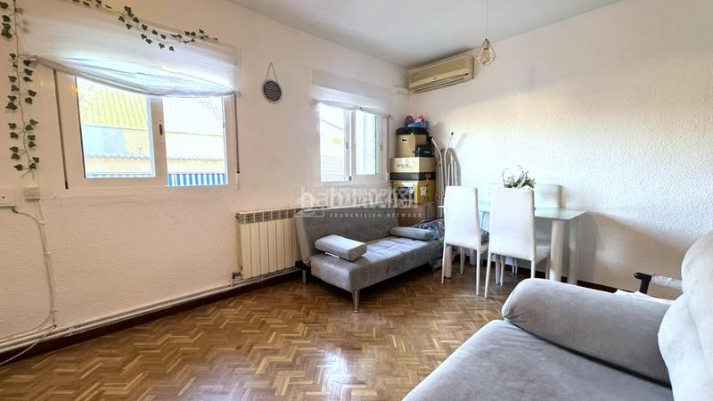 Foto e02765ab-776c-4803-90ba-9c05b589c802. Etagenwohnung mit heizung in Buena Vista Madrid