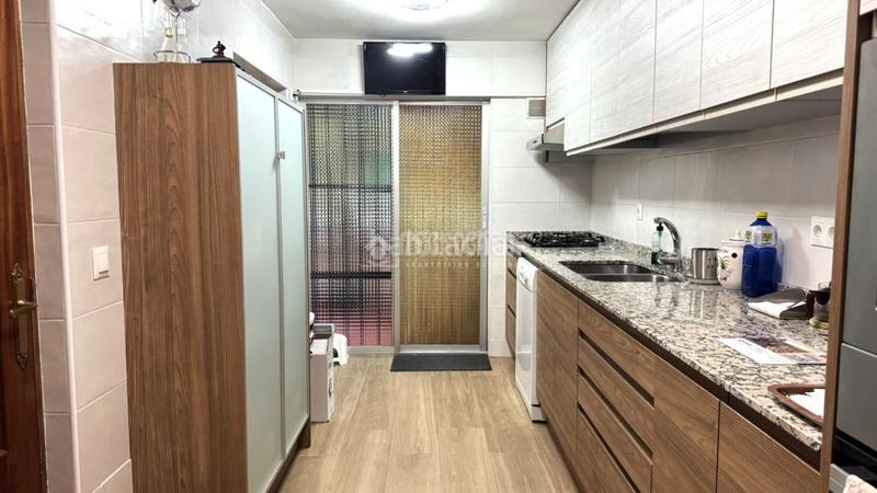 Foto 56e083fb-e31a-4e7b-af71-bec11697112c. Pis amb calefacció a Buena Vista Madrid