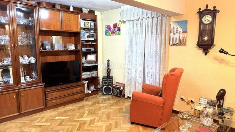 Foto c52ecd51-fe16-402f-9e09-008a550905b4. Pis amb calefacció a Buena Vista Madrid