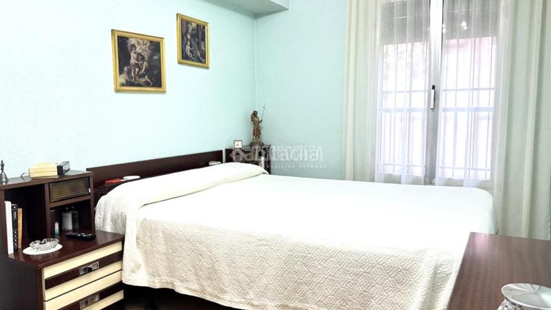 Foto f056a6ce-a67f-4599-a4ec-52ab1837c6cf. Pis amb calefacció a Buena Vista Madrid