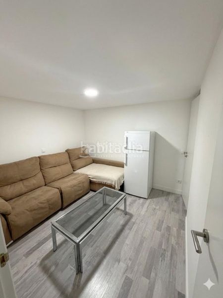 Foto 4a21a3fd-9eb1-40ce-baea-9abdd908ffc3. Local comercial a Buena Vista Madrid