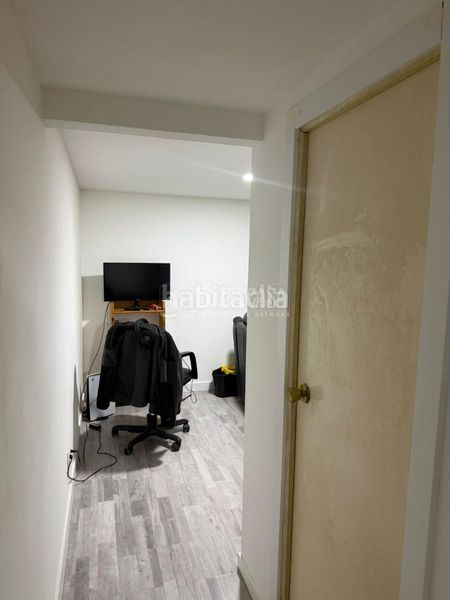 Foto c028aec5-beab-44fe-b6af-34ed34c82918. Local comercial a Buena Vista Madrid
