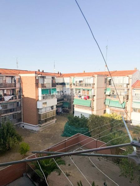 Foto 2b3ba0d0-a78e-4ea3-b3ea-780b402162bb. Pis amb calefacció terrassa a Buena Vista Madrid