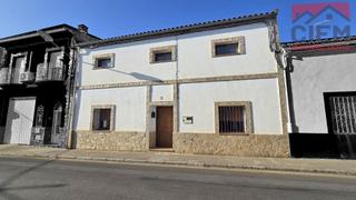 Haus in Miajadas. Casa de planta baja , en miajadas, con algunas reformas,  buen p