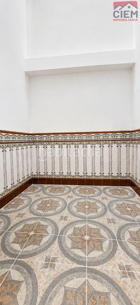 Foto 1032b808-f492-41e0-be63-aa20f63da361. Casa amb aparcament a Miajadas