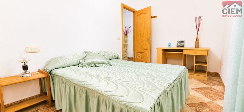 Foto 16ad4a92-2f00-43cb-a173-cbeedf63c720. Casa amb aparcament a Miajadas