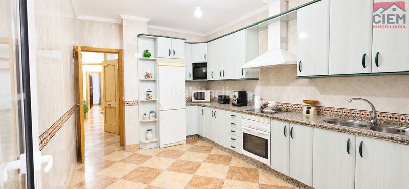 Foto 4f72548a-50f6-4add-a0c9-741b0b646561. Casa amb aparcament a Miajadas