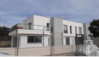 Xalet a De las rozuelas 19. Pareado en venta en torrelodones, 5 dormitorios.