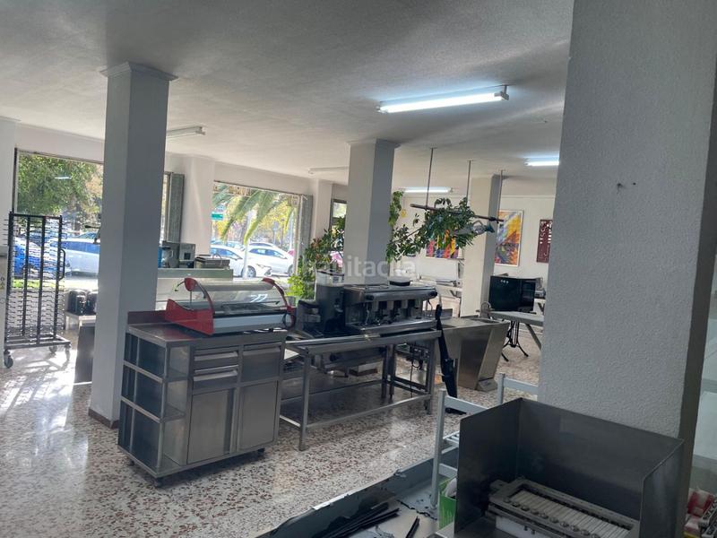 Foto c4808364-adc2-4538-8519-b99c6a428186. Local comercial a alcalde josé aranda 57 a Parque Ondarreta-Urtinsa Alcorcón