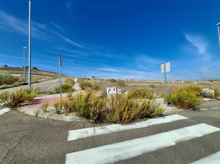Terreny residencial a Atenea. Solar en venta en ontigola.