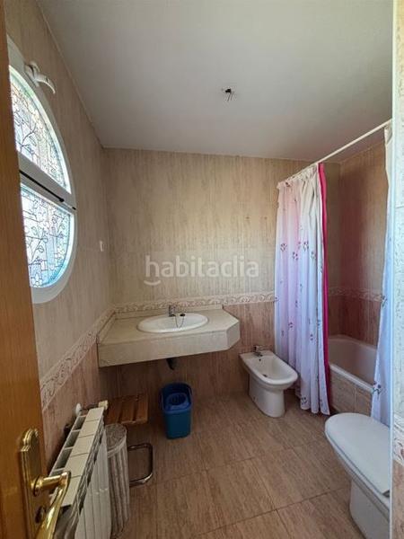 Foto 7120cc03-9a70-4a5b-8979-b73c1c342636. Casa adossada a paseo de Móstoles 111 a Parque Coimbra Móstoles