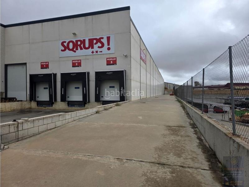 Foto 9cd215f8-42e5-4b0f-943e-b11f19f6356f. Rent industrial building in de las retamaas in Casarrubios del Monte