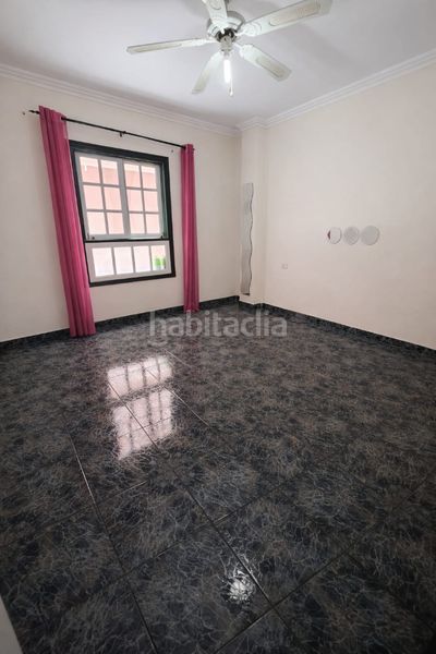 Foto 1c950eae-7d98-4e97-8767-eb8d4bd44bfd. Pis a Los Realejos pueblo Realejos (Los)