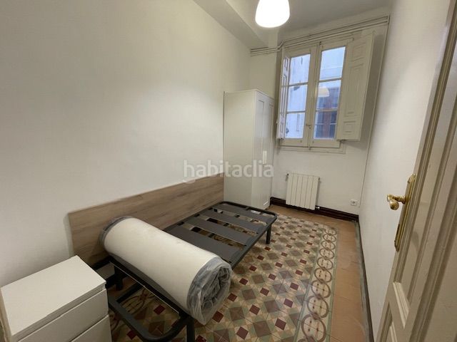 Foto b0b30eb2-da89-4640-8867-9f0b823b9a51. Rent flat with heating in Paseo Sagasta Zaragoza