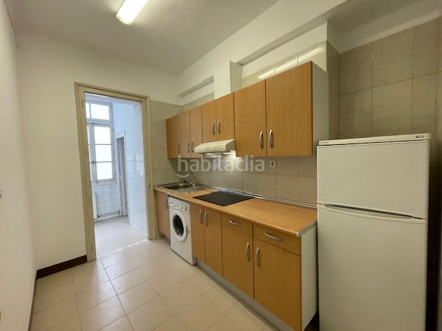 Foto fe99b37a-4435-4853-ace8-6f154b101d18. Rent flat with heating in Paseo Sagasta Zaragoza