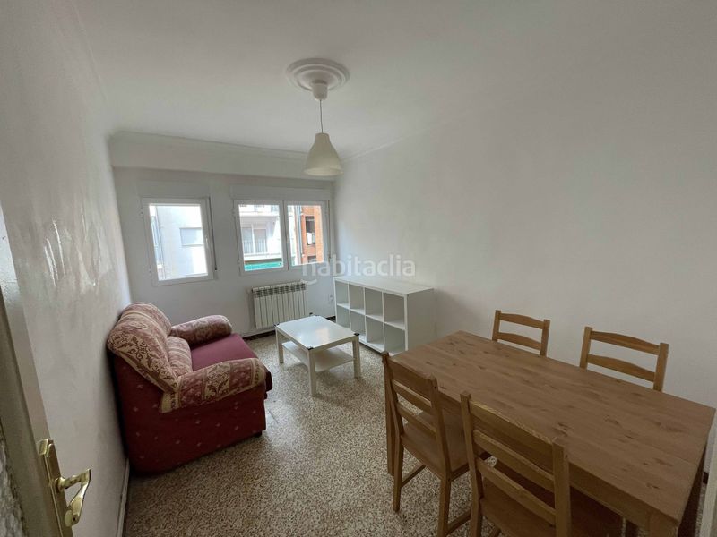 Foto cf1b3d70-caa2-4db3-8601-7716f59544f0. Rent flat with heating in San Lorenzo Huesca