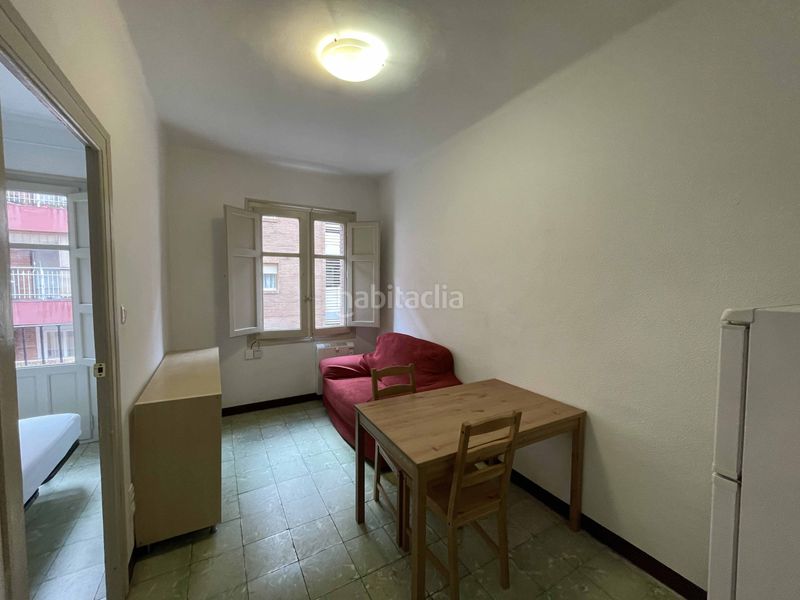 Alquiler Apartamento  Calle de pamplona escudero. Céntrico  apartamento amueblado