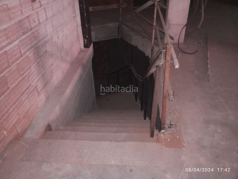 Foto f922fa58-3819-4f98-80c6-b41d47d43ff0. Rent business premise in calle doctor arcas meca 1 in Lorca