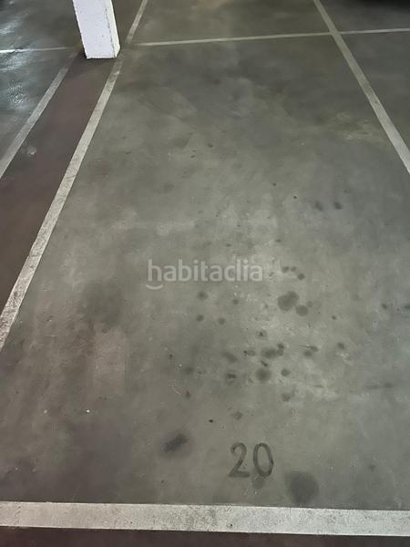 Foto ddca9f46-dc92-4330-9933-9188c1cb7609. Car parking in Pueblo Benicasim / Benicàssim