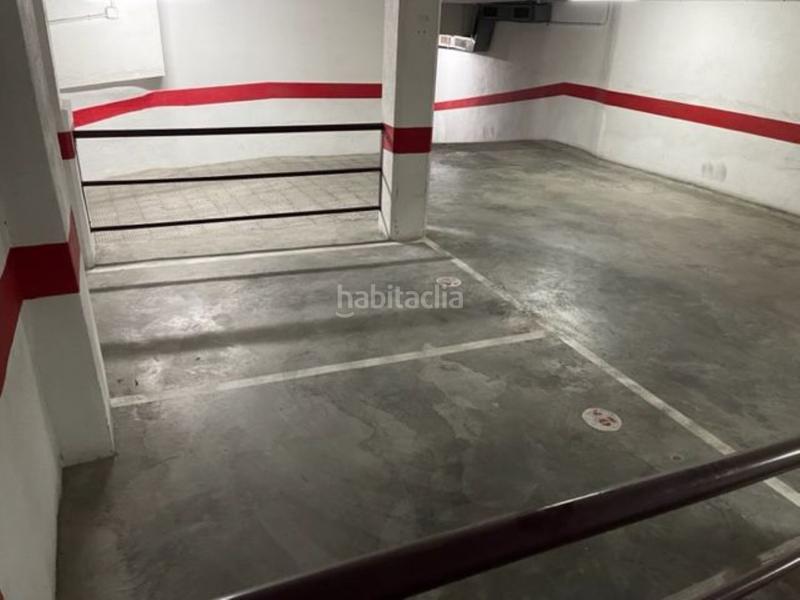 Foto d0627e7a-b6e7-4cb0-80dd-3c9215620a9d. Parking coche en Casco Histórico Castellón de la Plana