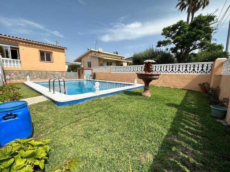 Foto e9745864-8614-44b4-a9e1-acb2b2ec3c73. Xalet amb calefacció piscina a El Grao Castellón de la Plana