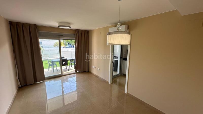 Foto e0bf9ff5-34f8-40cb-be3c-2025a76f76c8. Apartamento en Cabanes