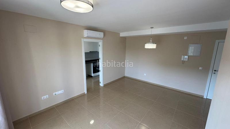 Foto a5910140-5bfb-46d4-a491-6d08f35605d1. Apartamento en Cabanes