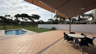 Location Maison jumelée  Avenida de los pinos. Adosado en zona residencial de lujo