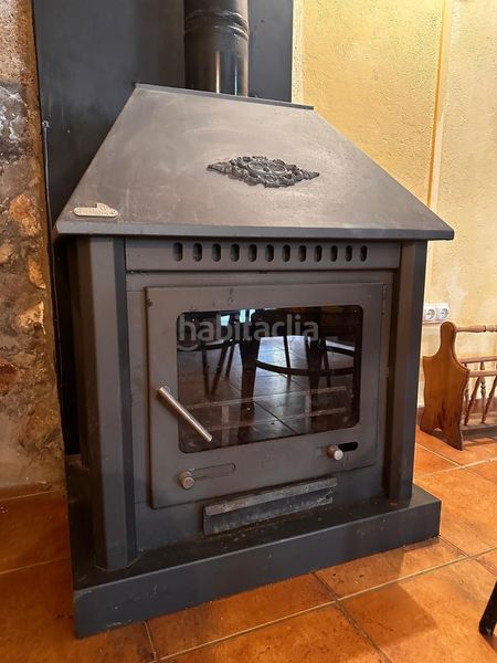 Foto aa1d4dbf-20db-4af2-8f36-7957d6194746. Casa adossada a Benlloc